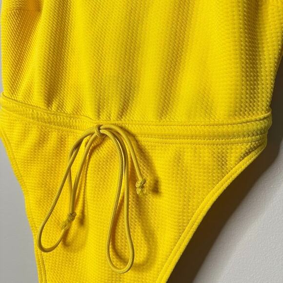 Peek & Beau Swimsuit One Piece Womens 6 DDD Yellow Drawstring Beach Cheeky Swim - Picture 2 of 7